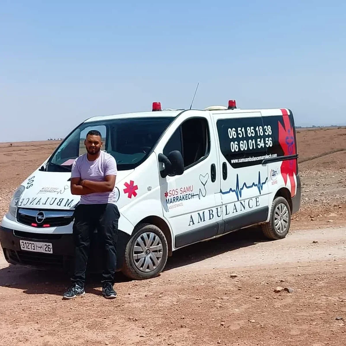 Équipe et ambulance SOS SAMU à Marrakech